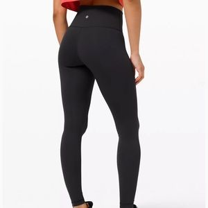 Lulu lemon Woman’s Wunder Under Leggings, Size 8, 25” length